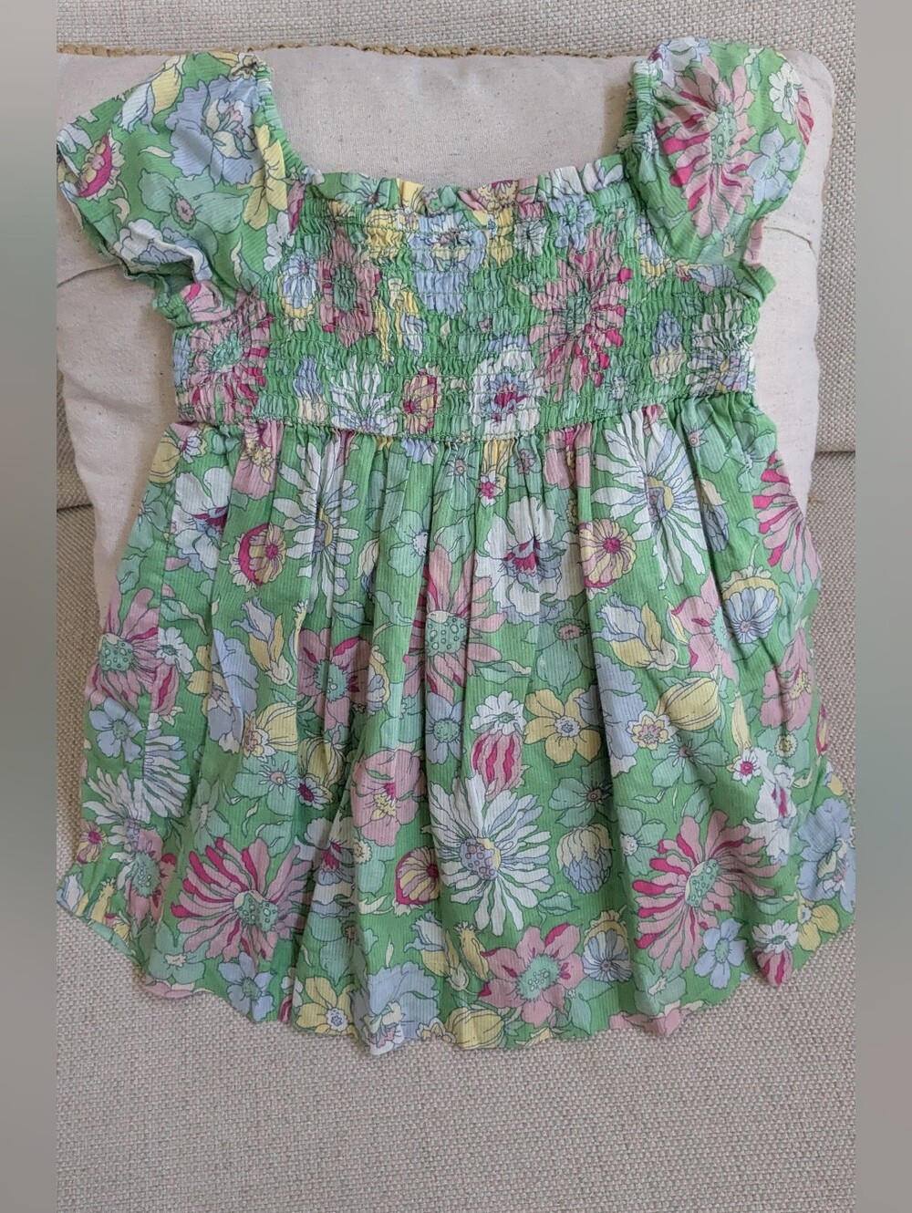 GAP Green Floral Smocked Girls Dress Size 2T